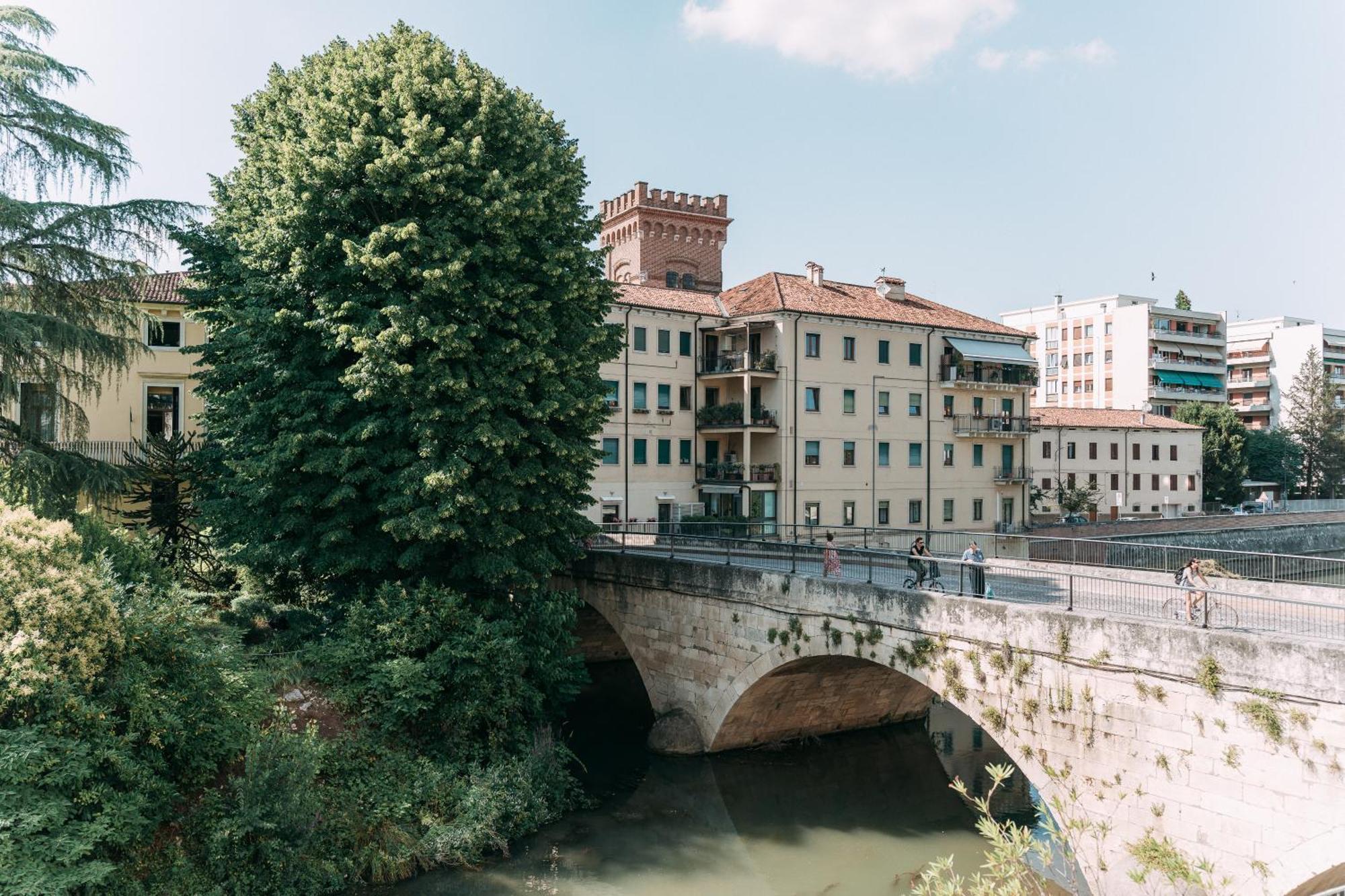 Palladio Apartment - Vista Fiume, In Centro Con Garage Vicenza Zewnętrze zdjęcie